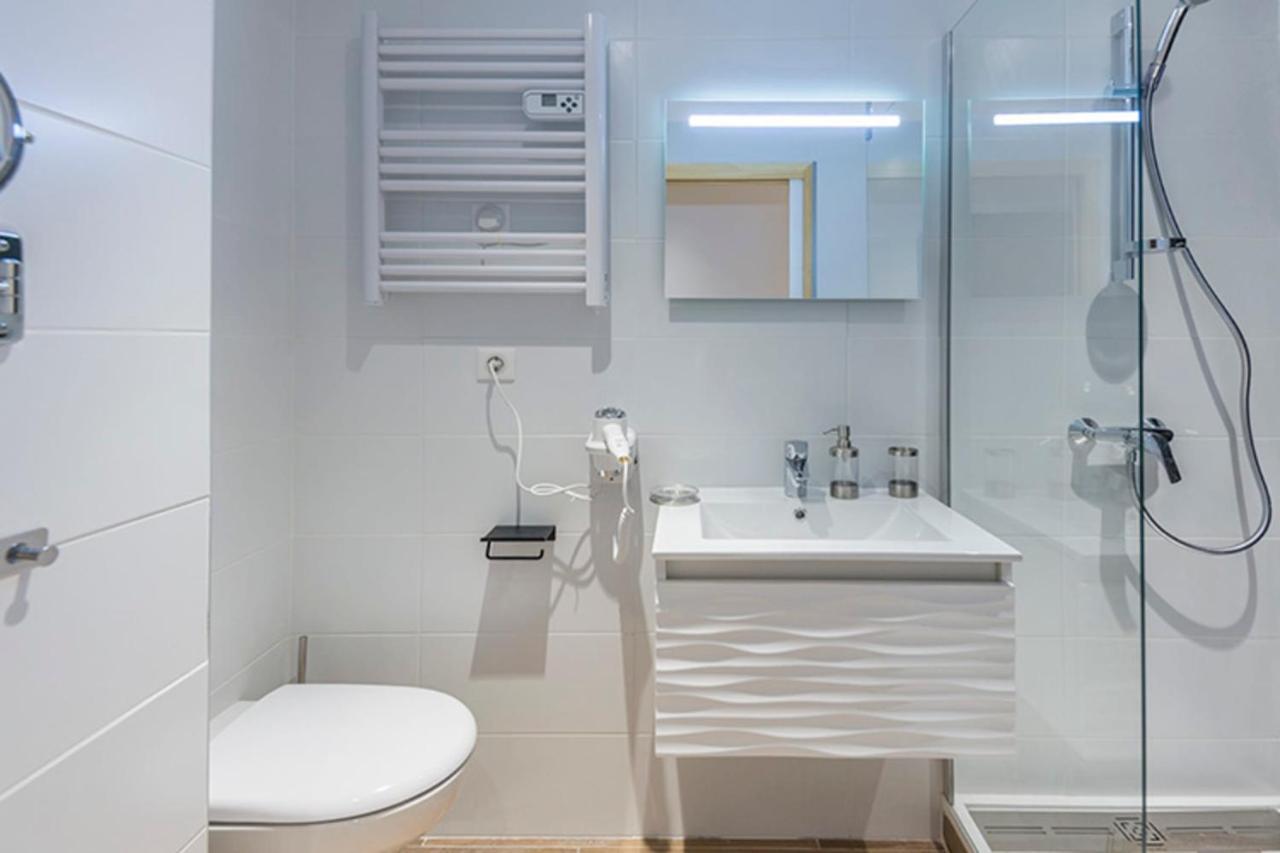 Renovated Apartment On The Old Port Marseille Bagian luar foto